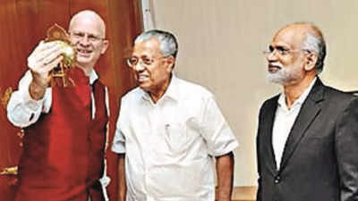 Kerala: Norwegian envoy Hans Jacob Frydenlund calls on chief minister Pinarayi Vijayan
