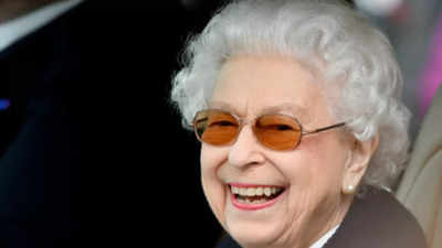 UK overlooks crisis to celebrate queen's jubilee