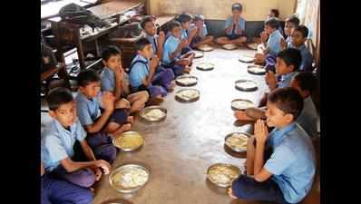 Now, all city schools to get midday meals from centralized kitchen