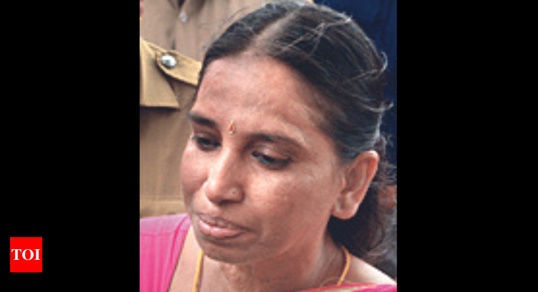 Nalini moves Madras HC seeking parole for husband