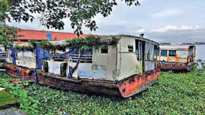 Kochi: Boats rust as officials remain mute spectators