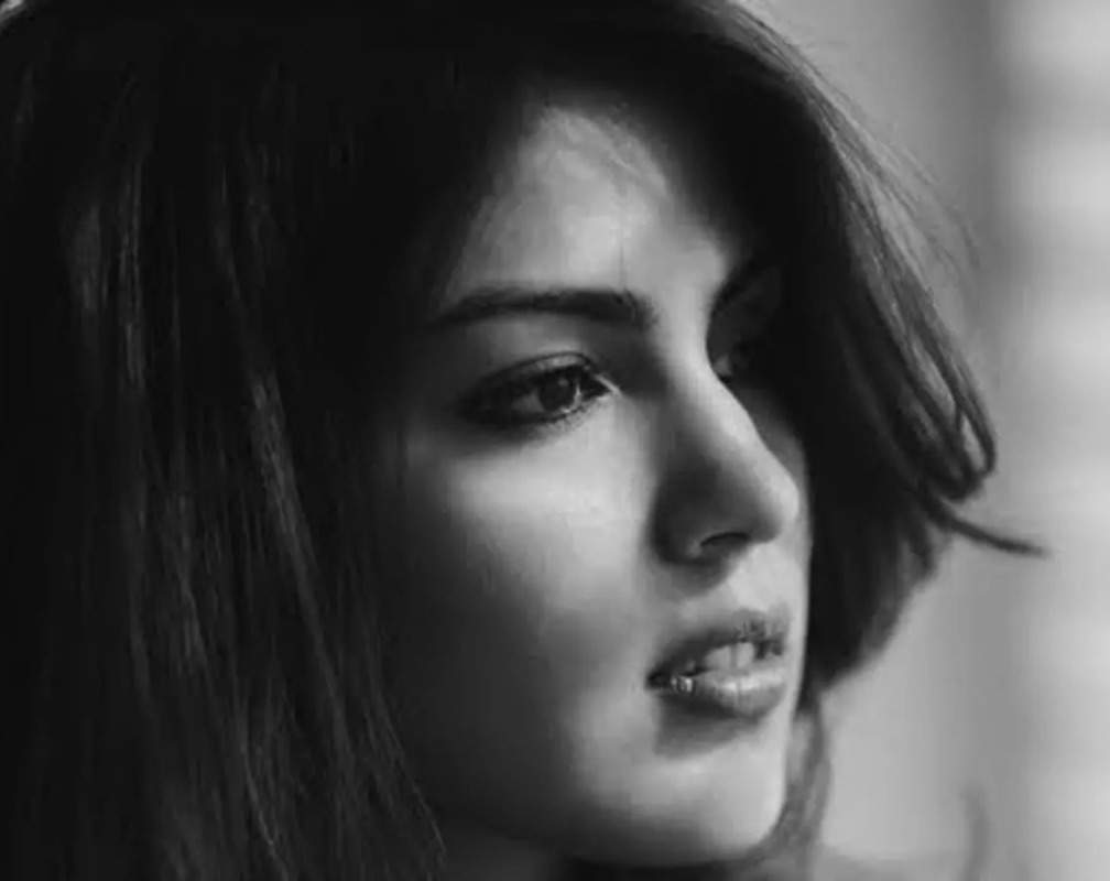 
Rhea Chakraborty drops her plans to travel abroad, actress says she has lookout notice against her

