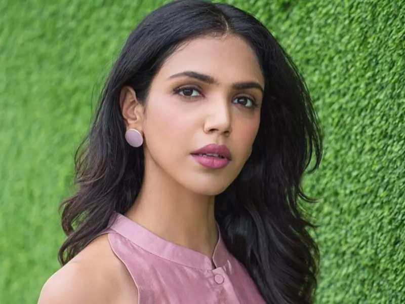 Shriya Pilgaonkar sheds light on her 'The Broken News' character ...