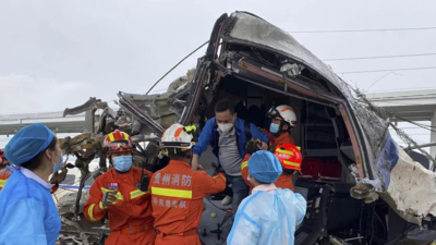 High-speed train derailment in China kills 1, injures 8