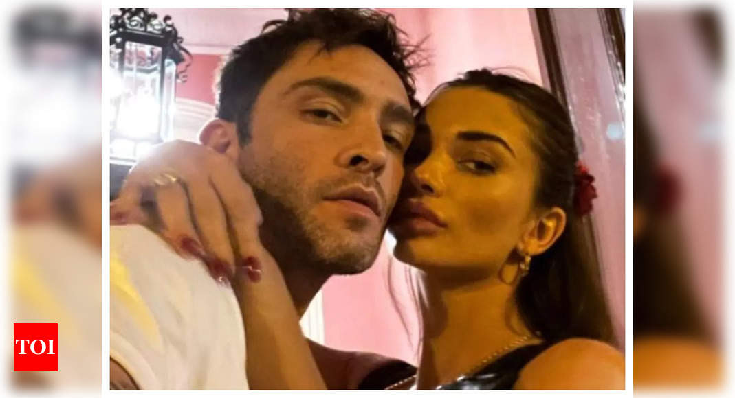Did Amy Jackson just make her relationship with ‘Gossip Girl’ star Ed Westwick official? See photo! – Times of India
