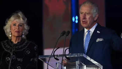 Prince Charles pays tribute to mummy at Jubilee concert