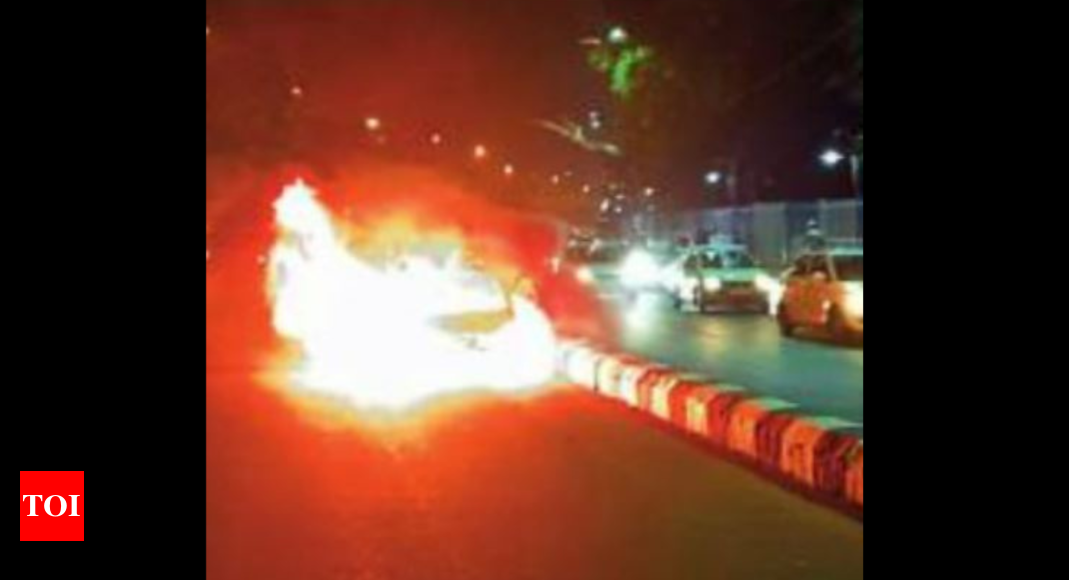 Kolkata: Car catches fire on VIP Road