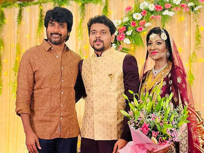 Sivakarthikeyan attends a fan’s wedding | Tamil Movie News - Times of India