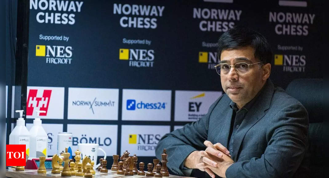 Norway chess: Viswanathan Anand, Anish Giri share honours in round six; Magnus Carlsen moves into lead | Chess News – Times of India