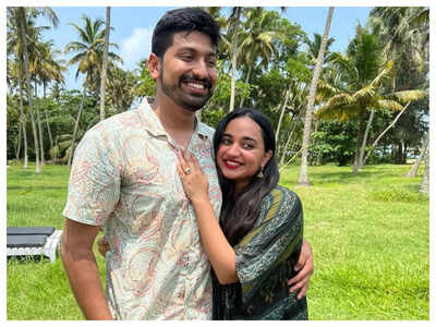 Actress Apoorva Bose gets engaged to Dhiman Talapatra