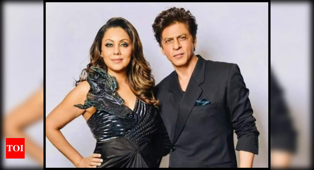 Shah Rukh Khan drops an adorable comment on wife Gauri Khan’s latest post; concerned fans say, ‘Get well soon’ – Times of India