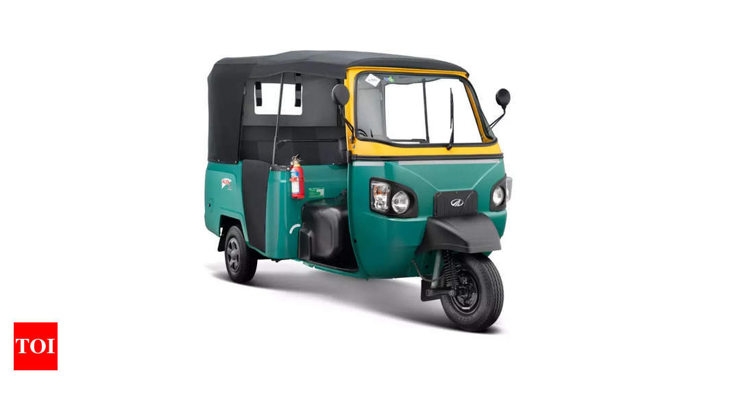 Mahindra Alfa CNG launched in passenger and cargo variants - Times of India