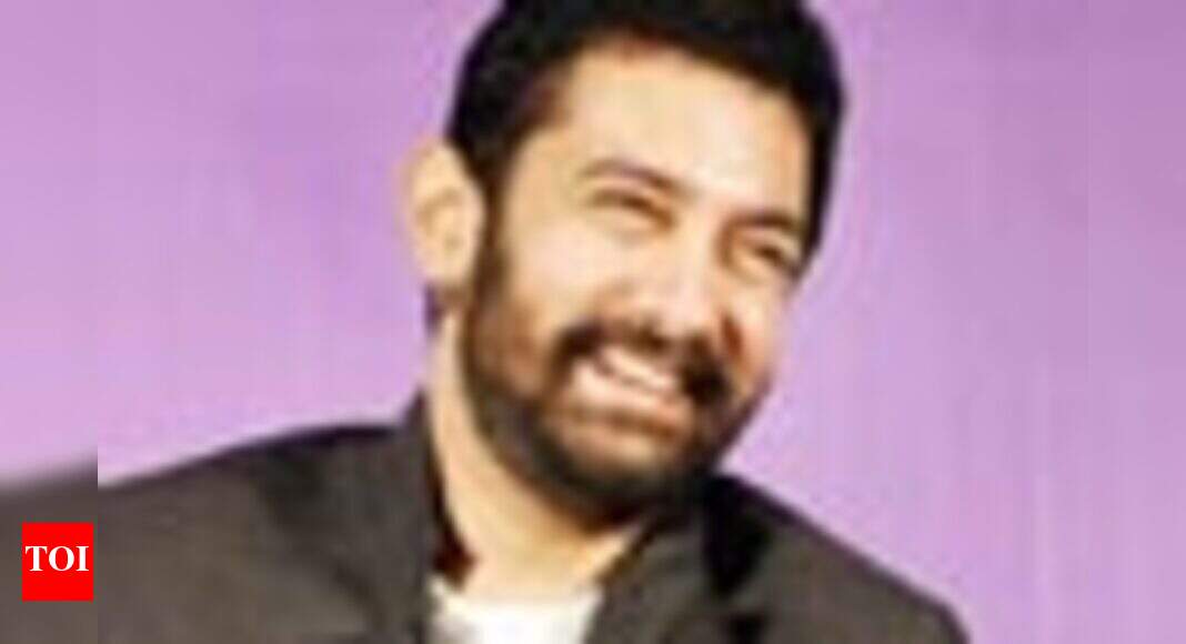 Aamir succumbs to 'Delhi Belly' pressure? Hindi Movie News Times of India