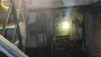 80 rescued after fire breaks out in basement of building in Delhi's Lajpat Nagar market