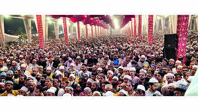 Clerics urge 5 lakh gathered for Aala Hazrat Urs to ignore ‘fringe elements’