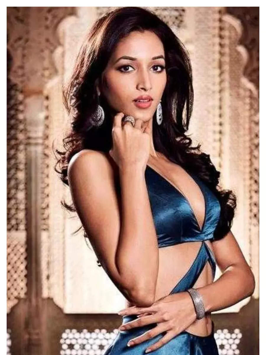 gorgeous-stills-of-srinidhi-shetty-before-her-kgf-debut-times-of-india