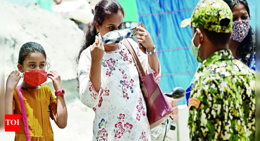 Face Masks Mandatory At Airports & On Flights Dgca Mumbai News