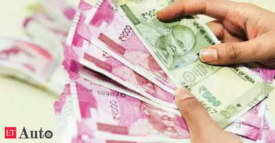 Rupee hits intra-day record low of 77.81 against US dollar