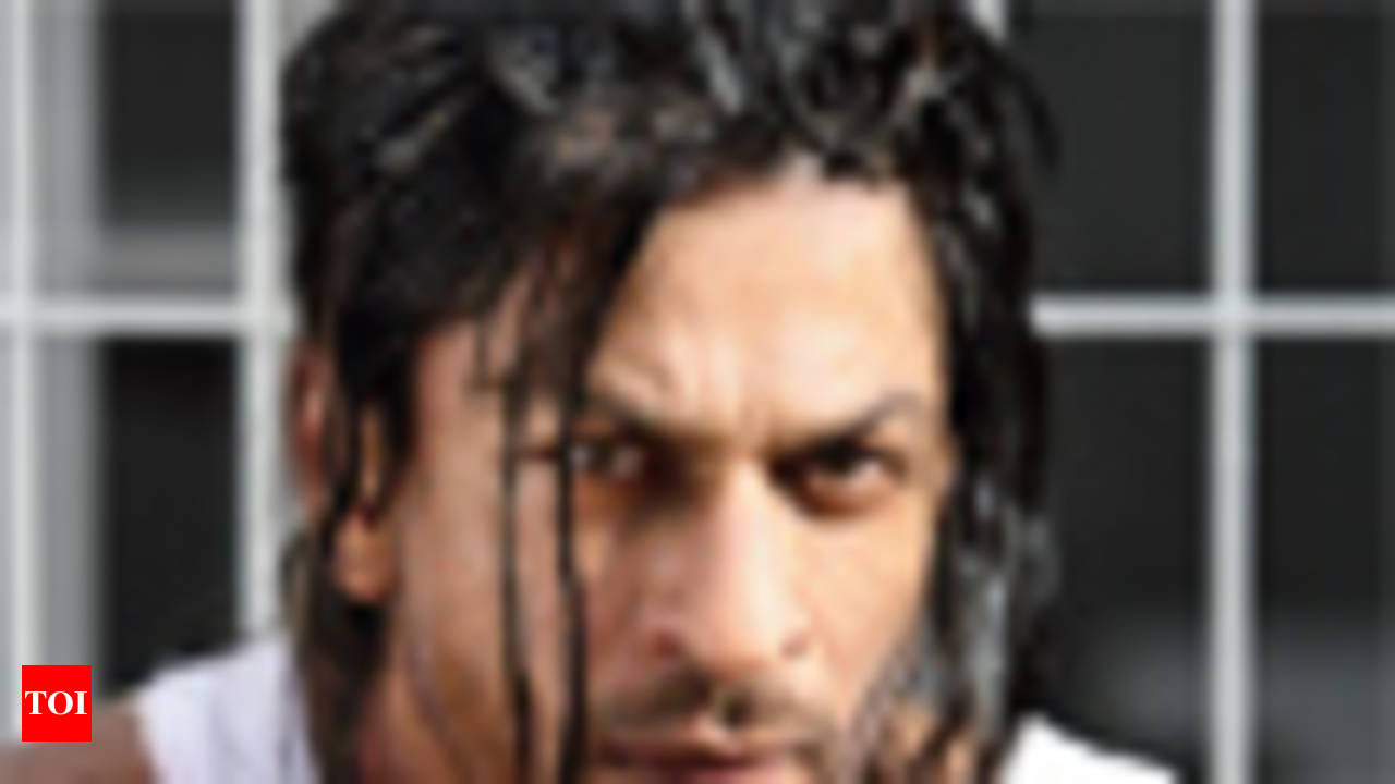 Shah Rukh Khan, AbRam sport same tattoos, watch Kolkata Knight Riders rout  GL - Hindustan Times