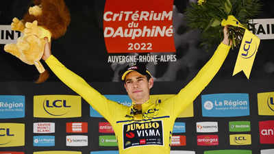 Wout van Aert wins fifth stage to turn Criterium du Dauphine screw