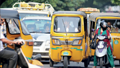 Auto drivers in Chennai reject Rs 40 base fare proposal