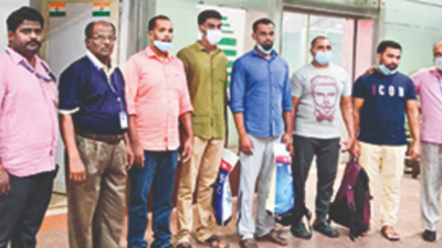 Tamil Nadu: 5 fishermen from Kanyakumari detained in Seychelles return