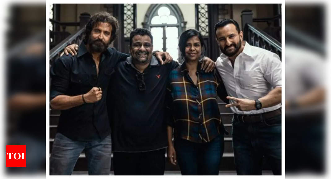 Hrithik Roshan wraps up taking pictures of ‘Vikram Vedha’ with Saif Ali Khan; says he’s each ‘excited’ and ‘frightened’ forward of its unlock – See pictures | Hindi Film Information