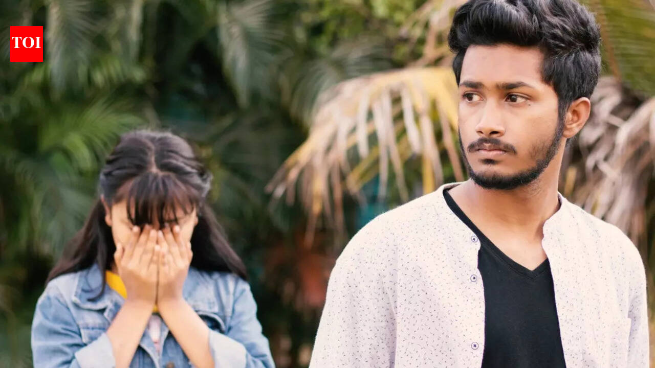 Toxic relationship habits that people think are normal