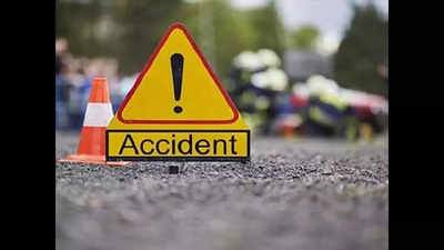 Two killed in road accidents in Indore
