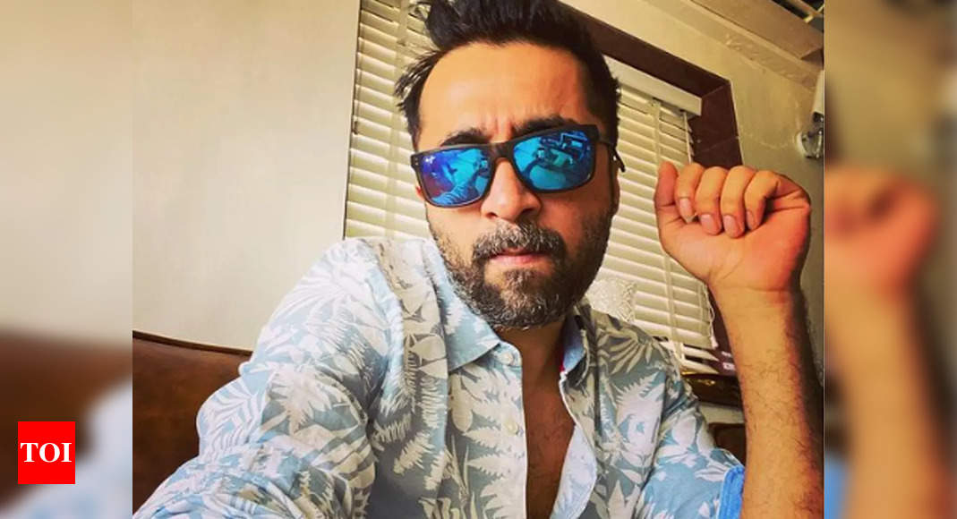 Siddhanth Kapoor tests positive for drugs at a rave party in Bengaluru, detained – Times of India ►