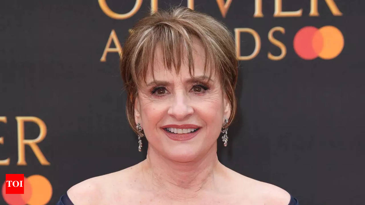 Patti Lupone With Images Patti Lupone Christine | Hot Sex Picture