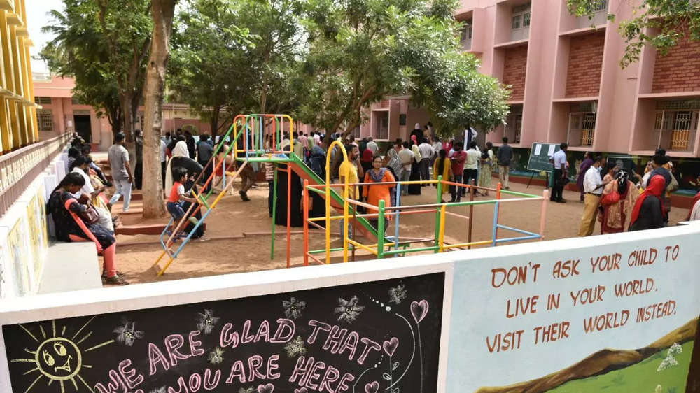 Photos: Tamil Nadu Schools Reopen After Summer Vacation | The Times Of ...