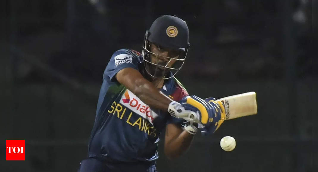 Live Cricket Score, SL vs AUS 1st ODI  – The Times of India : 7.4 : Sri Lanka : 35/0