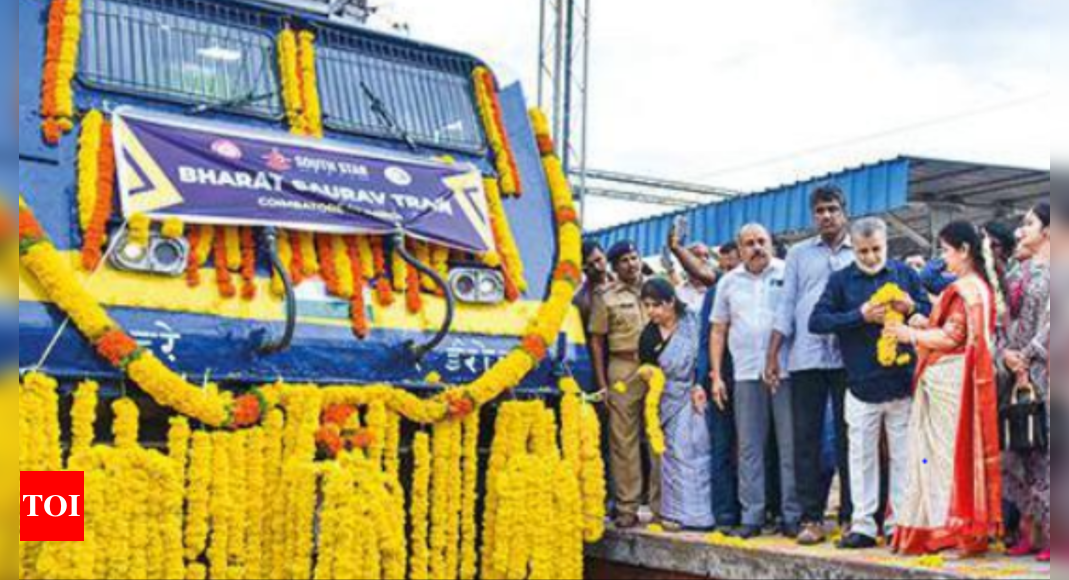 1st train under ‘Bharat Gaurav’ flagged off in Coimbatore