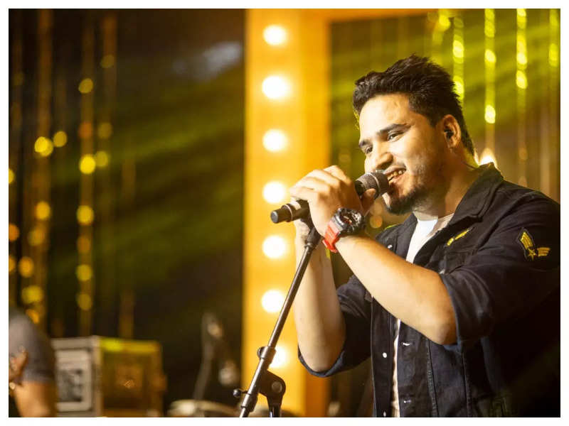'Nikamma' singer Dev Negi: I have been singing the song on demand in my live shows