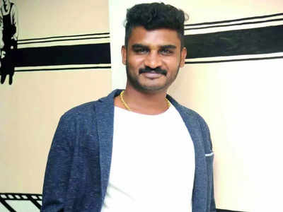 Comedy actor Chikkanna to play the lead in 'Upadhyaksha'