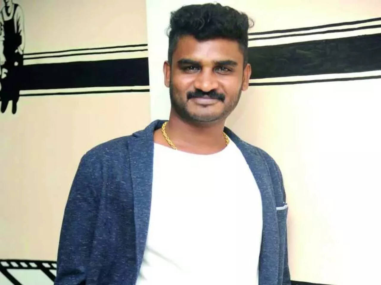 Comedy actor Chikkanna to play the lead in 'Upadhyaksha' | Kannada Movie News - Times of India Comedy actor Chikkanna to play the lead in 'Upadhyaksha' | Kannada Movie News - Times of India