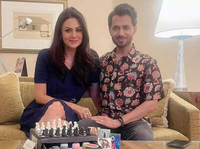 All about Anupam Mittal’s wife Aanchal Kumar