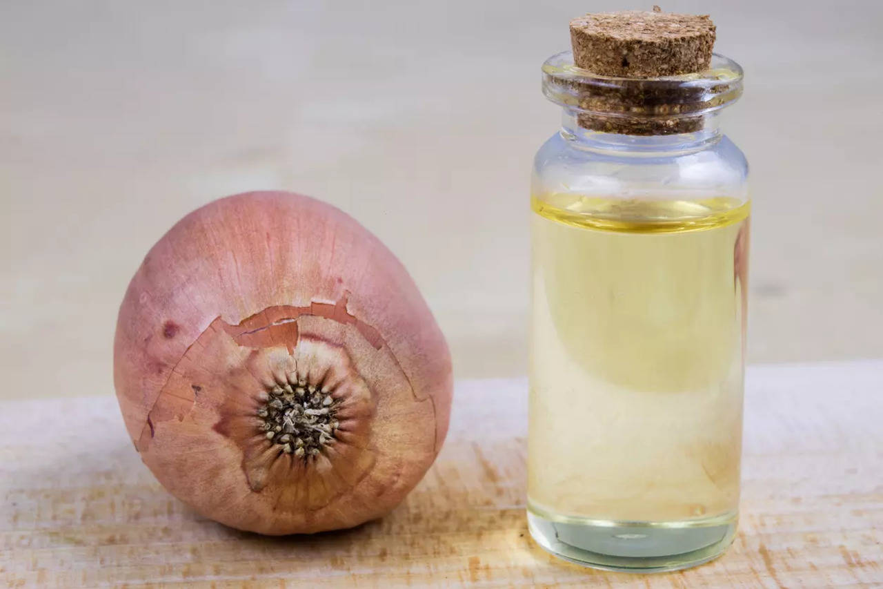 Top Benefits Of Onion Oil for Hair  Skin 2023  CashKaro