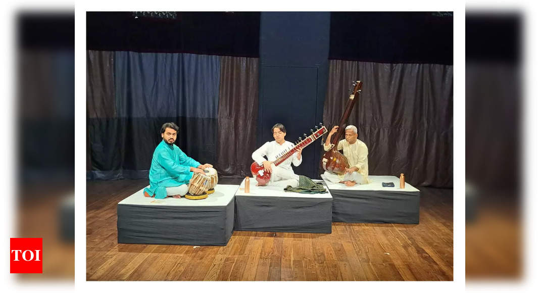 Mumbai’s Prithvi Theatre has a raw, acoustic ambience that is unique, says sitarist Mehtab Ali Niazi
