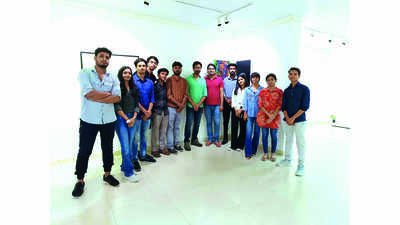Lucknow: Students depict life, death and all in between through artwork