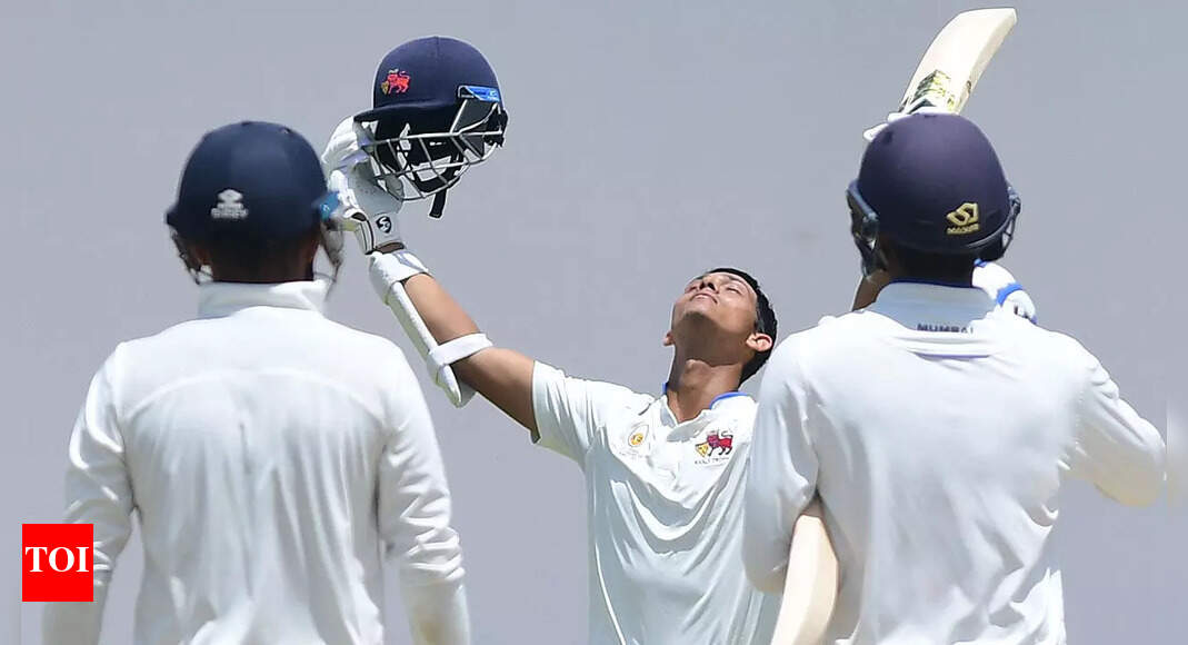 Mumbai just a day away from Ranji Trophy final | Cricket News - Times
