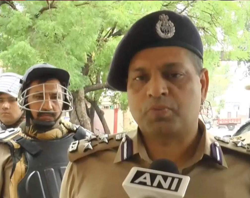 
Agnipath scheme protest: Over 3 dozen people detained, 4 FIRs filed, says Aligarh DCP
