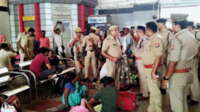 Following Friday’s violent protests against Agnipath recruitment scheme heavy police and paramilitary forces remained deployed at railway stations
