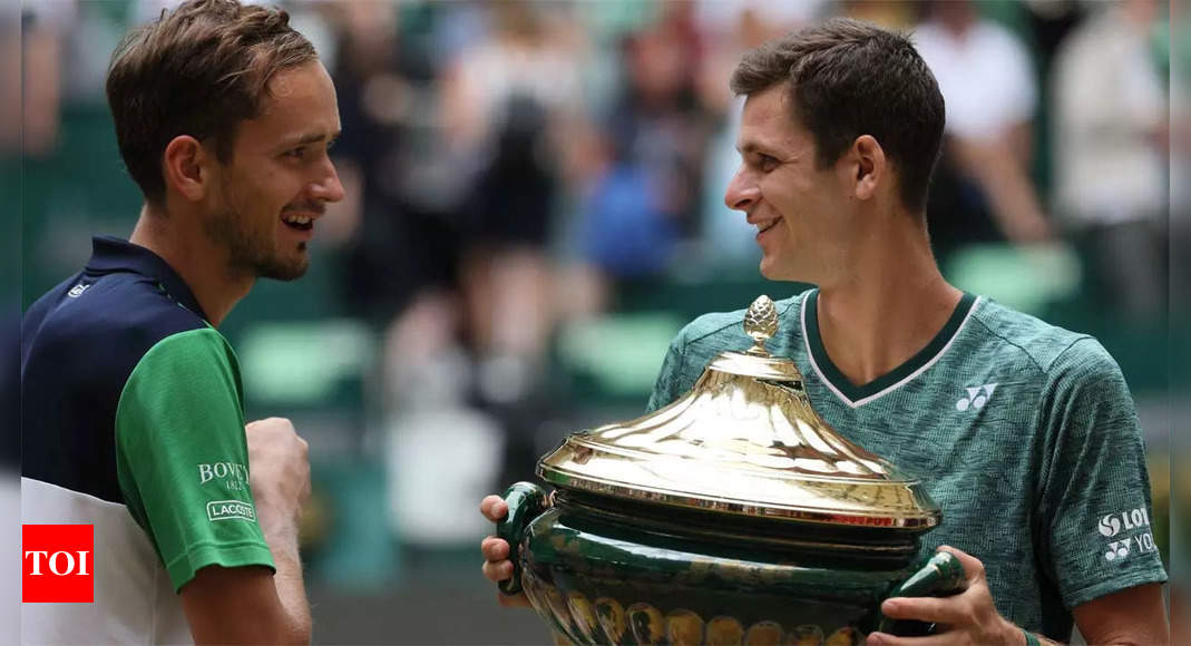 Hubert Hurkacz brushes apart Daniil Medvedev to win ATP ultimate in Halle | Tennis Information
