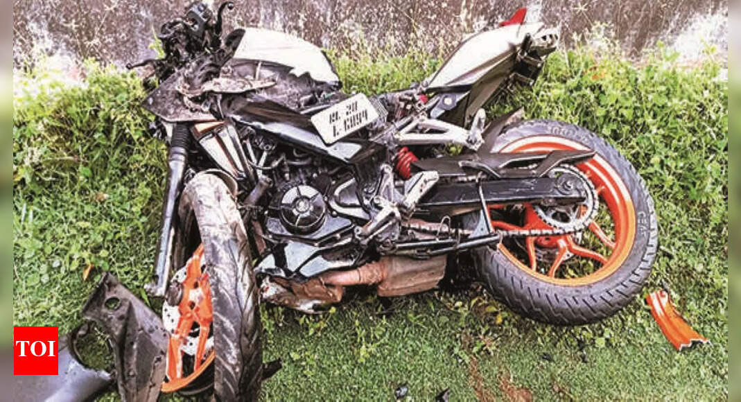 Two Youths Killed After Bikes Collide Head-on | Thiruvananthapuram News ...