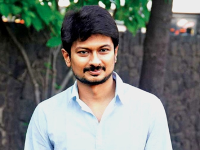 Udhayanidhi heaps praises on 'Suzhal - The Vortex' ; calls it “just WOW! Best Tamil series ever”