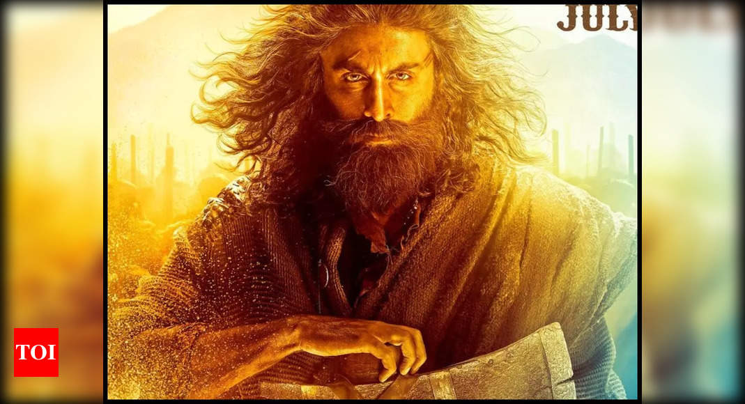 ‘Shamshera’: Ranbir Kapoor surprises his fanatics on the first poster release; leaves them teary-eyed: Watch | Hindi Film Information