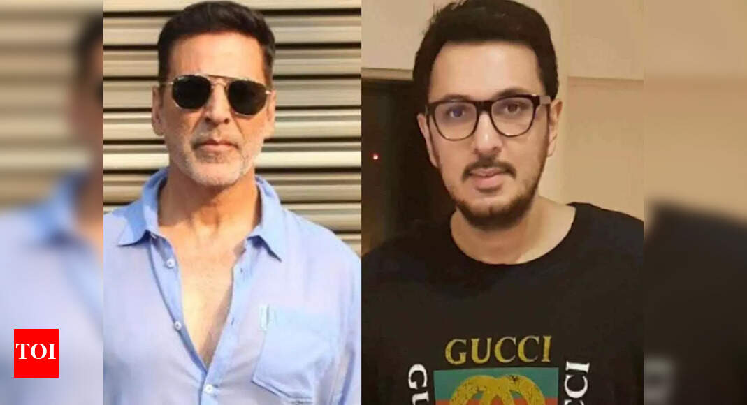 Akshay Kumar and Dinesh Vijan to collaborate for a film based on Indian Air Force; will start rolling in 2023 – Times of India