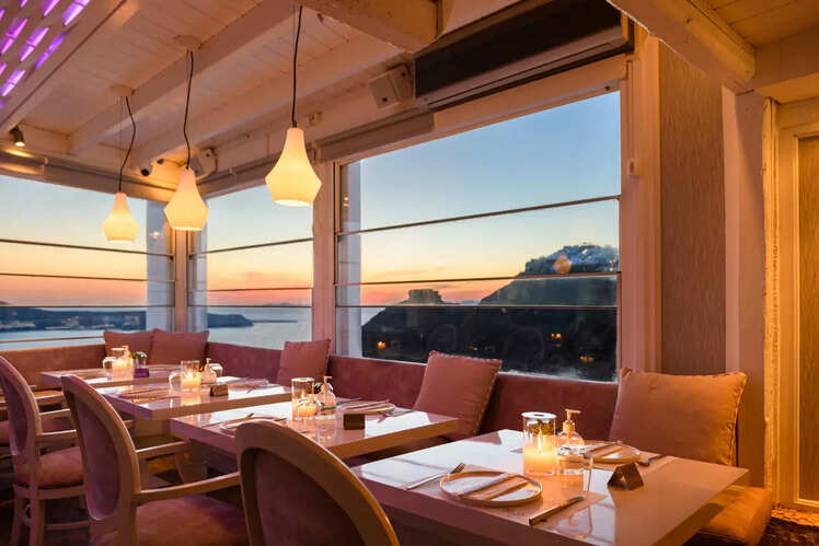 Mylos Caf&eacute;, Bar and Restaurant, Santorini
